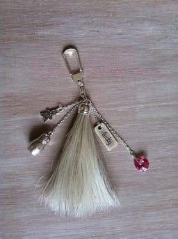 porte clés pompom (2)